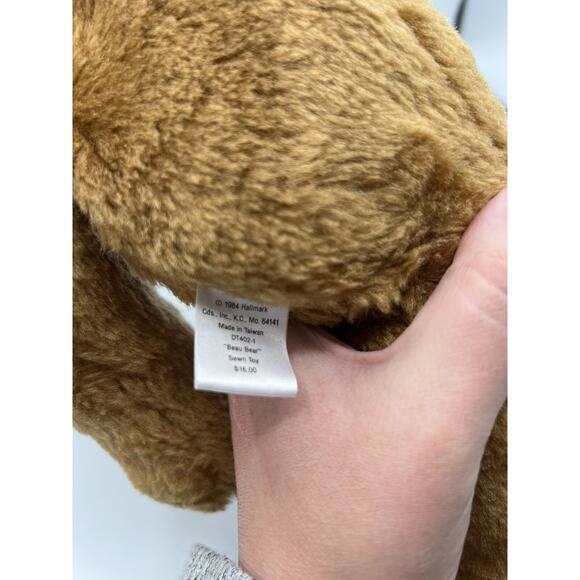 Vintage Hallmark 1984 Beau Bear Plush w Christmas Santa Hat 14" Teddy - Picture 7 of 7